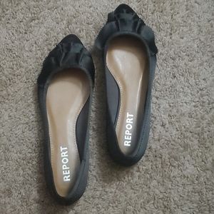 Report Baila Olive Flat shoes